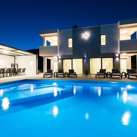 Villa Sky - Heating Pool Kastel Novi ภายนอก รูปภาพ
