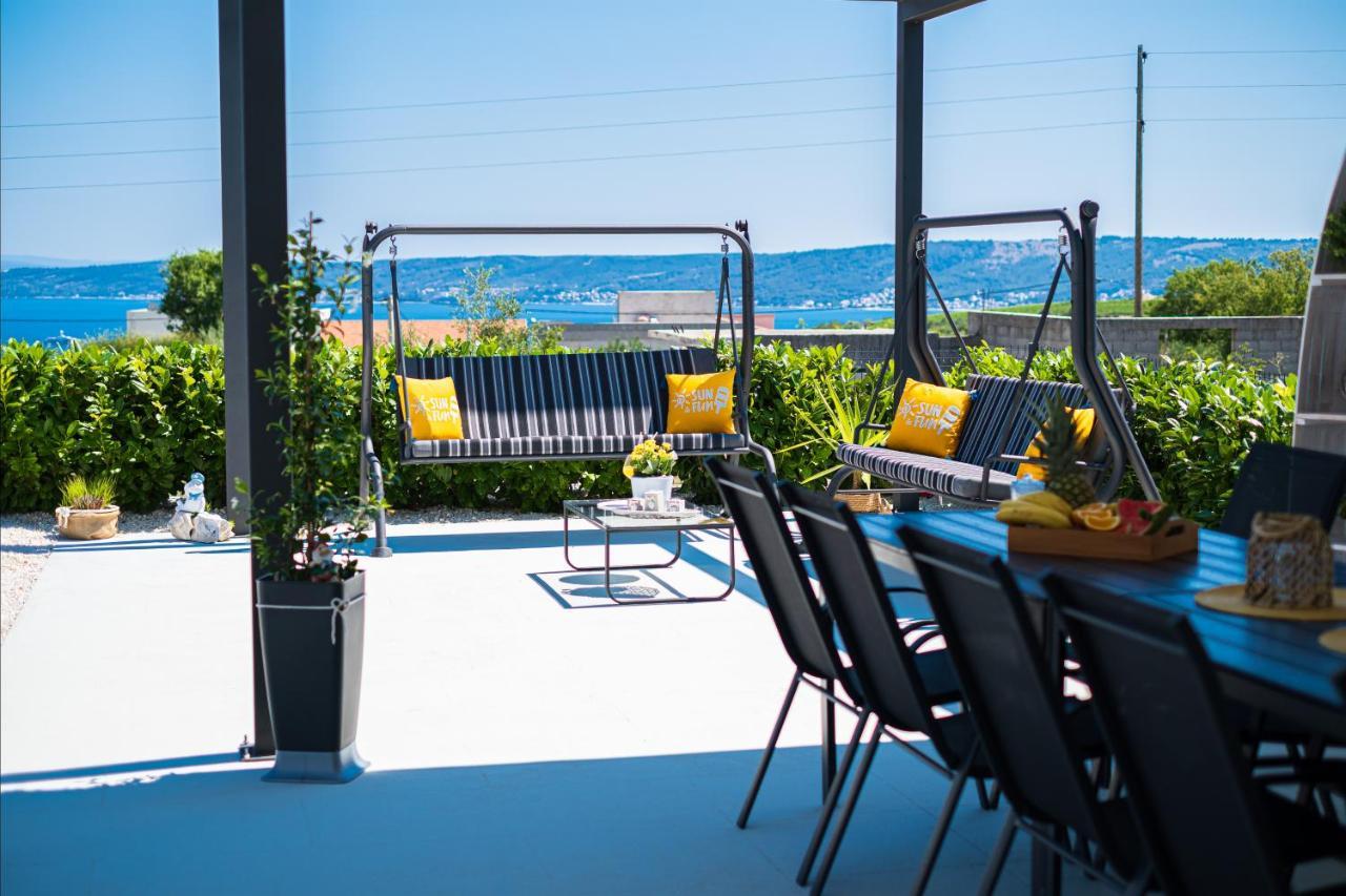 Villa Sky - Heating Pool Kastel Novi ภายนอก รูปภาพ