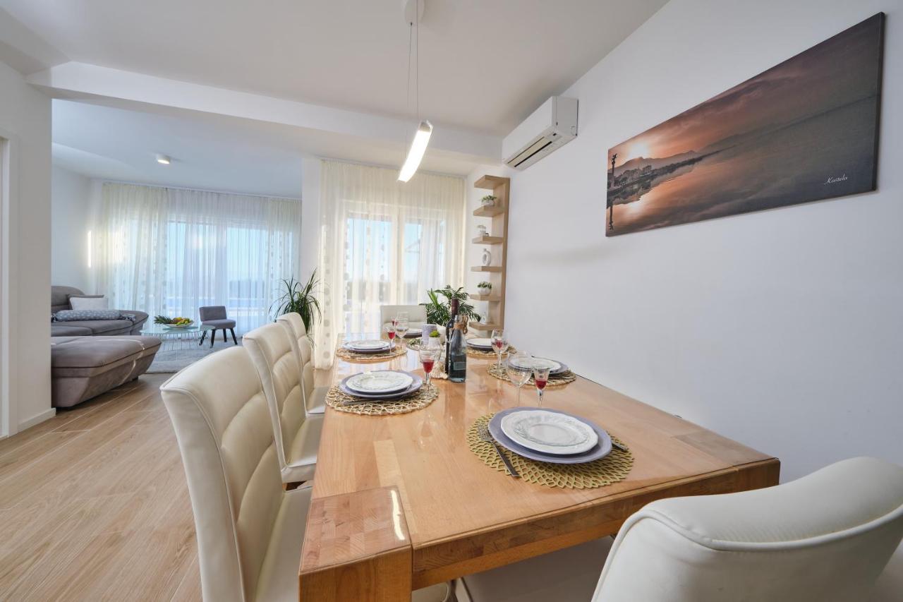Villa Sky - Heating Pool Kastel Novi ภายนอก รูปภาพ