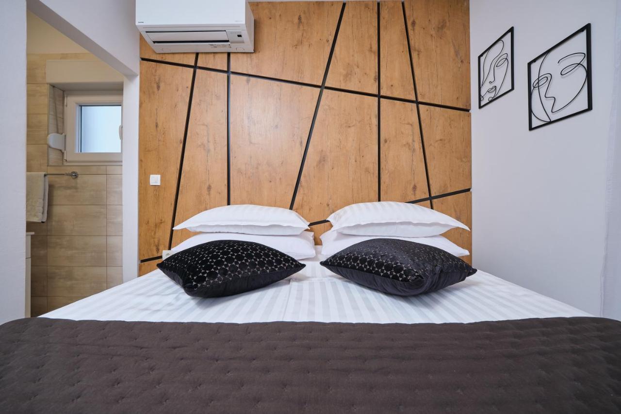 Villa Sky - Heating Pool Kastel Novi ภายนอก รูปภาพ